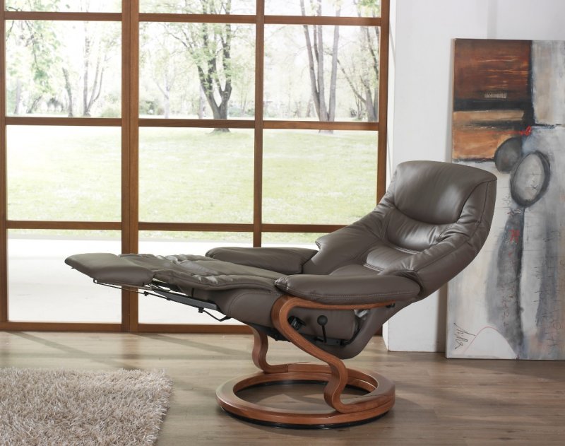 Himolla recliner outlet chairs